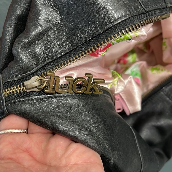 Luck and Charm Purse - Picture 2 of 6